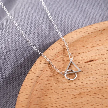 Модное короткое ожерелье, европейская и американская минималистичная цепочка на ключицу, женский треугольный круглый кулон